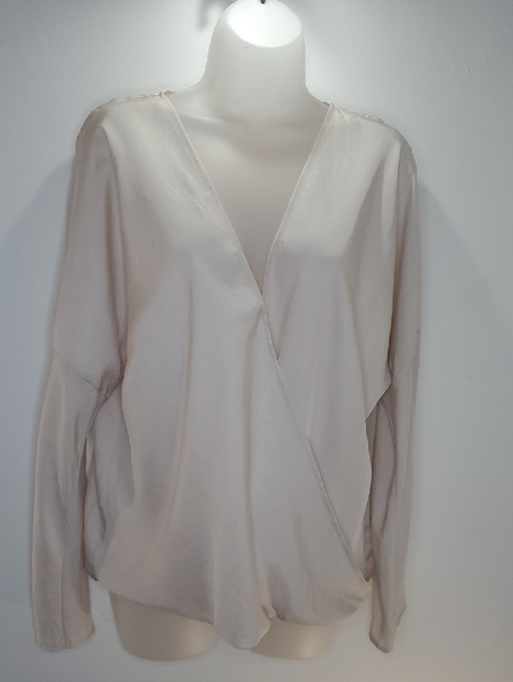 Vince Light Cream Surplice Long-Sleeve Blouse